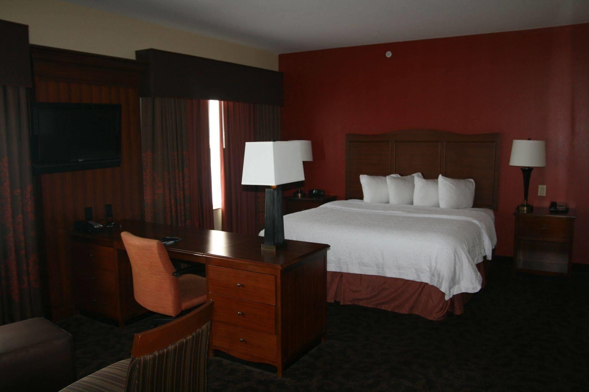 Hampton Inn & Suites Fort Worth/Forest Hill Exterior foto