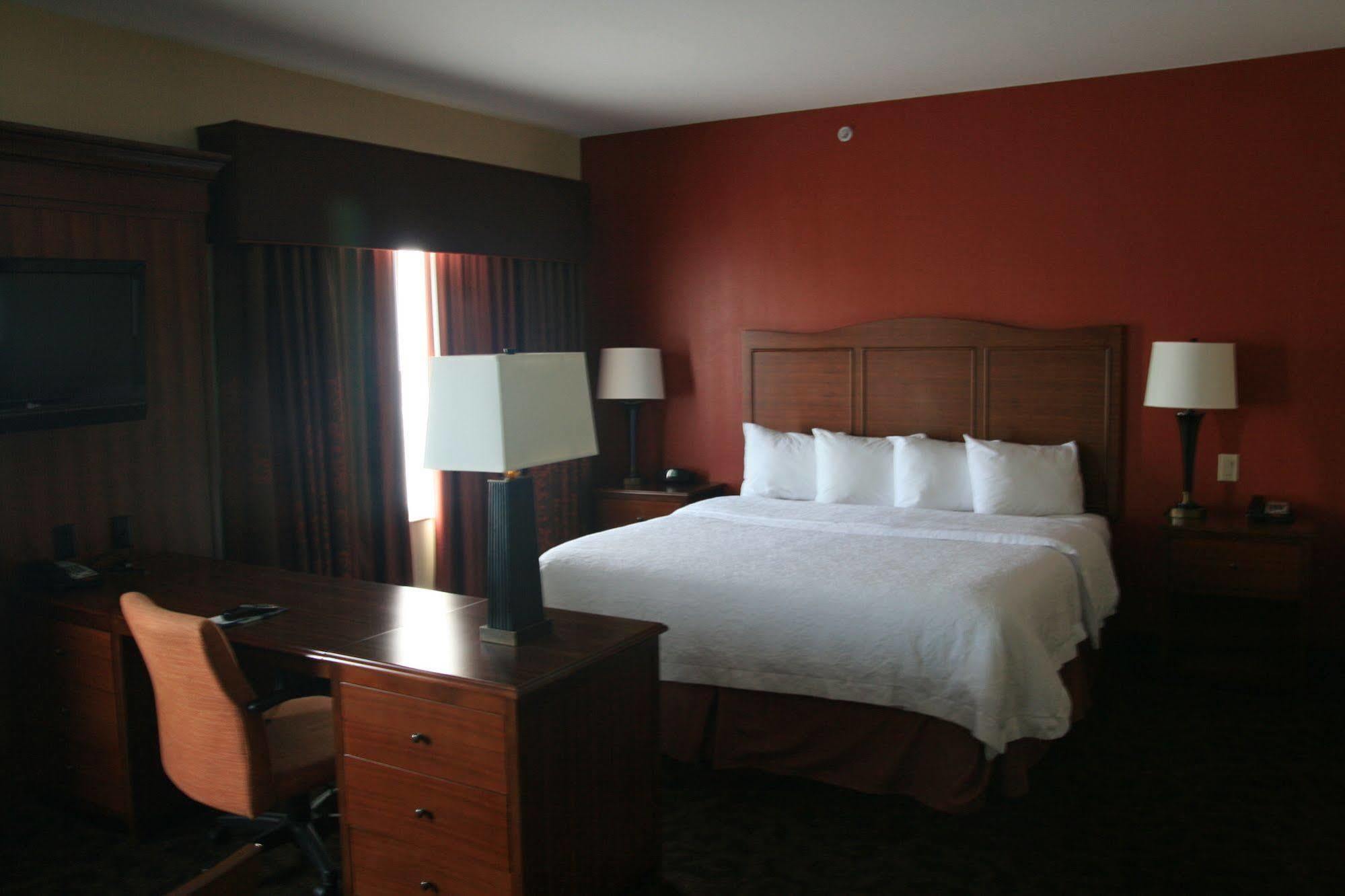 Hampton Inn & Suites Fort Worth/Forest Hill Exterior foto