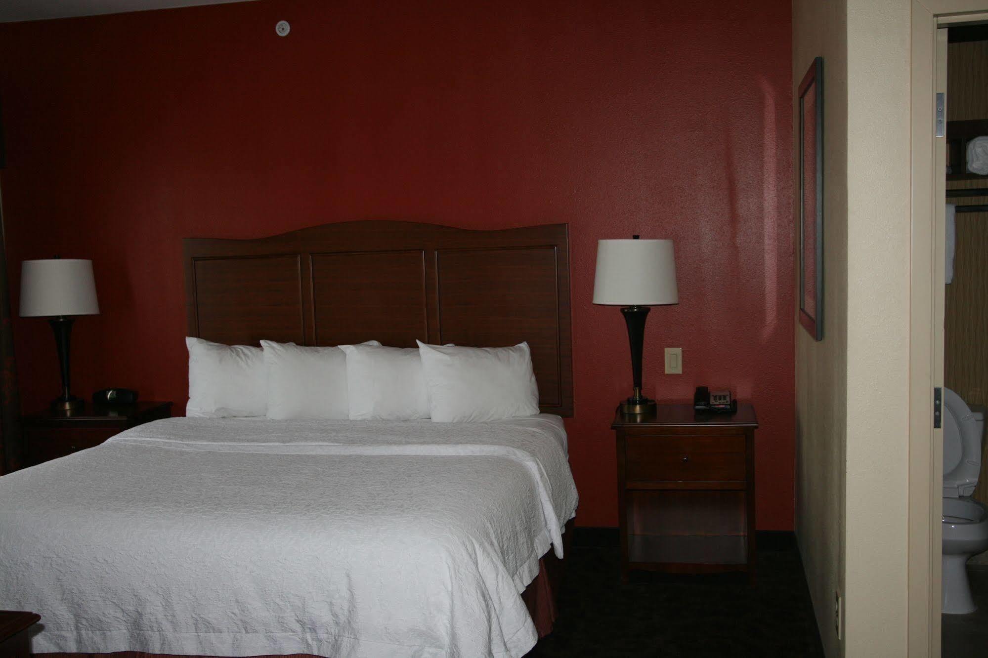 Hampton Inn & Suites Fort Worth/Forest Hill Exterior foto